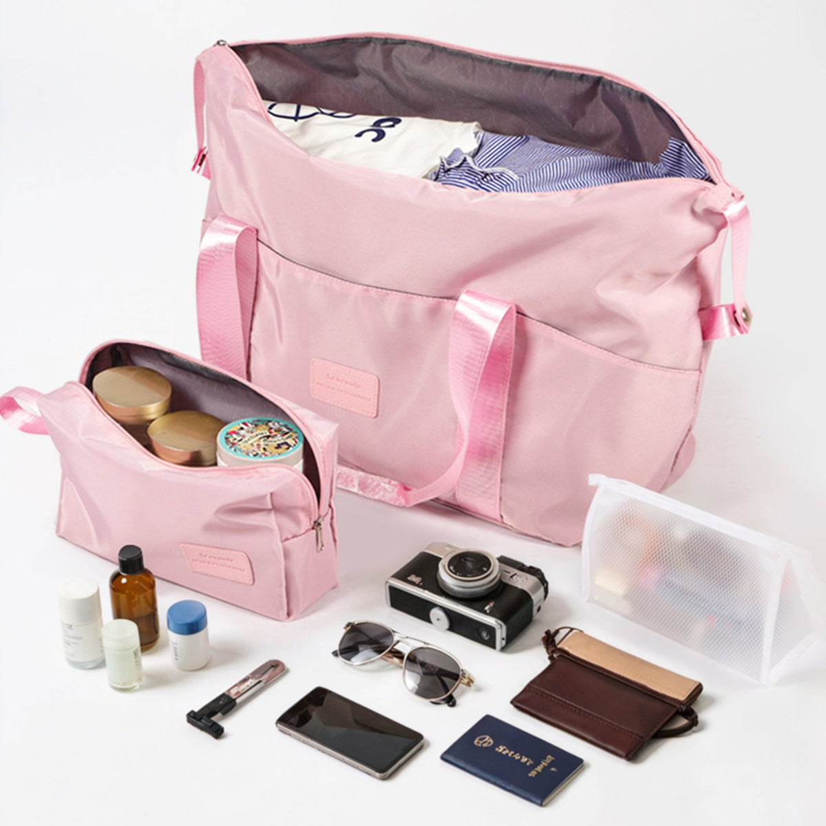 Duffel Bag & Toiletry Case Pink