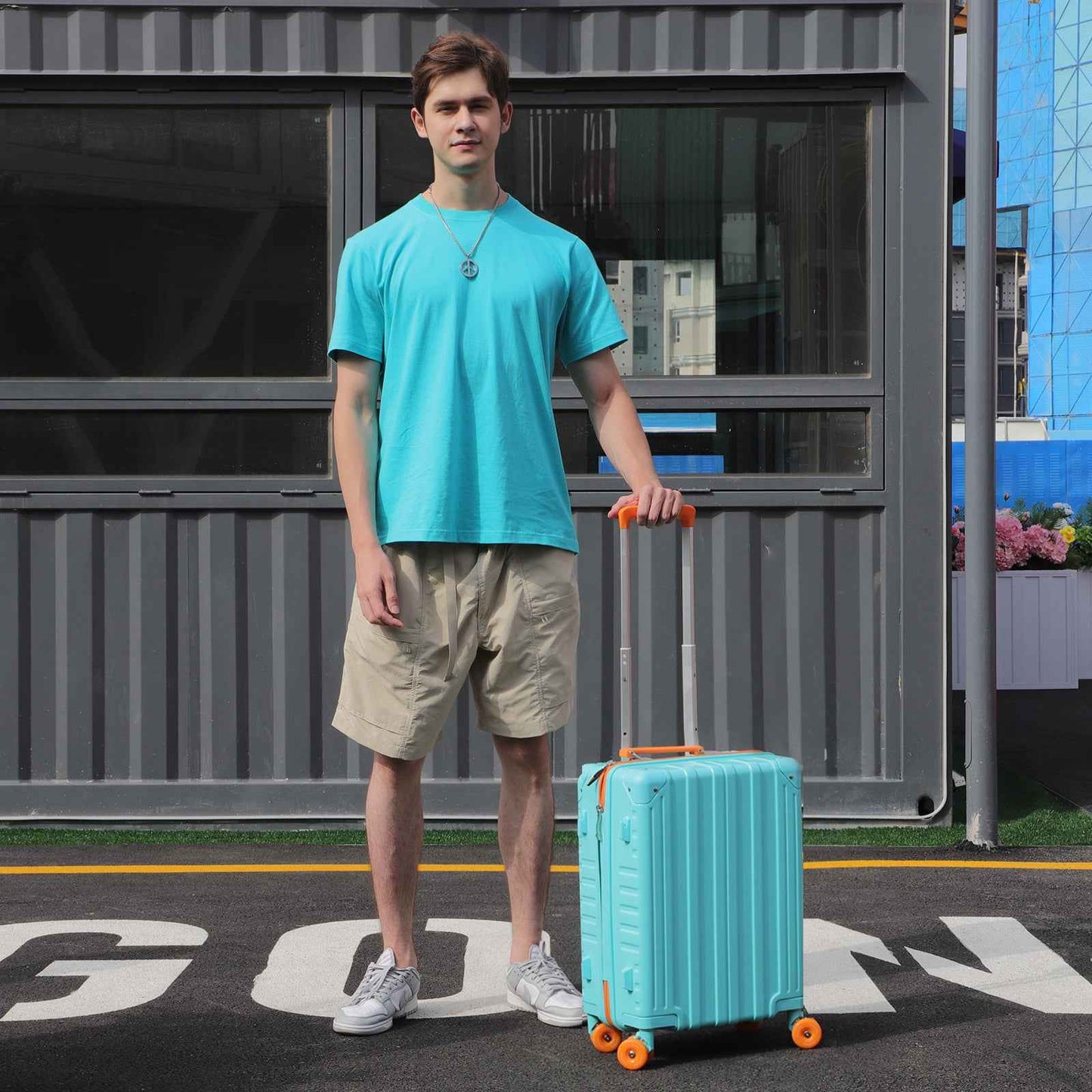 Tavoxda Lightweight Cabin Suitcase Lake Blue